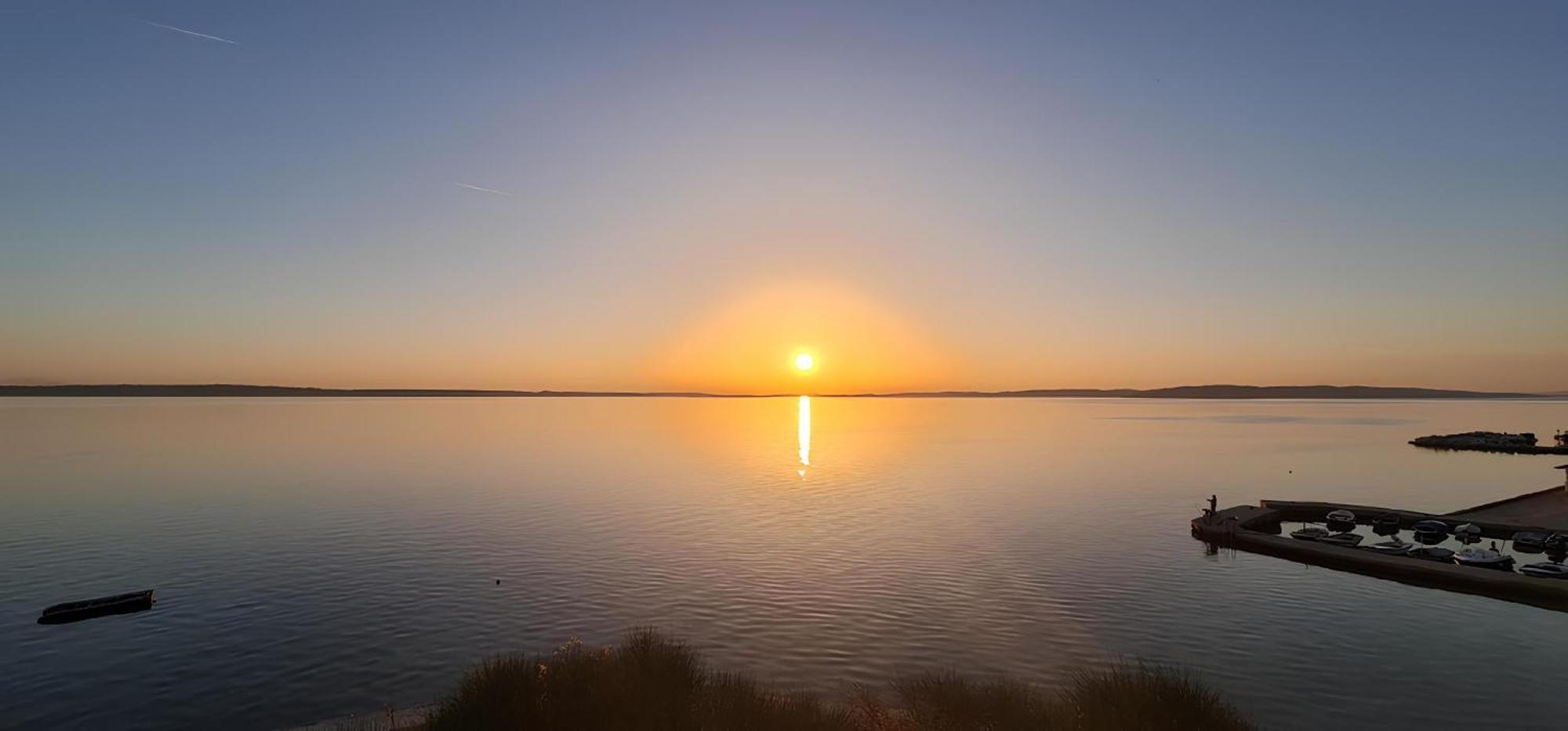 Apartments Nicolas - Beach & Sea 10M Away - Amazing Sea View! Rtina Extérieur photo